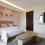Alex Inn Rooms - Alexandria